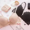 8855 Estilo Europeo y Americano Moda Encaje Sexy Fruncido Pecho Pequeño Engrosado Ropa Interior Estilo Japonés Dulce Chica Conjunto de Sujetador
