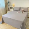 Sábana de Color Sólido Pieza Única Dormitorio Franela Cepillada Funda Nórdica Funda de Almohada Juego de Tres Piezas Modelo Nuevo 2025 Cama Individual/Doble Sábana Universal para Todas las Estaciones