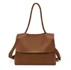 Bolsa de grande capacidade, nova coleção outono/inverno 2026, maleta retrô da moda, design único, bolsa de ombro feminina, bolsa transversal, bolsa grande, moderna