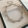 Colar de Corrente Plissada de Metal Transfronteiriço Europeu e Americano, Corrente de Clavícula de Luxo Leve de Alta Qualidade, Acessório de Pescoço Versátil da Moda Minimalista para Mulheres