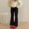 ¡Solo cómpralo sin pensarlo, el diseño es realmente hermoso! Pantalones de campana de moda para niñas con diseño suave, cómodo y ajustado.