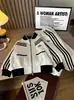 Otoño 2026 Nuevo Conjunto Deportivo de Dos Piezas con Cuello Alto, Cierre de Cremallera, Chaqueta y Pantalones de Chándal, Uniforme de Béisbol, Moda Tendencia
