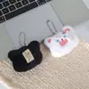 Dientes Lindos y Feos Gatito Negro y Blanco Peludo Juguete de Peluche Colgante Figura de Bordado de Dibujos Animados Llavero Muñeca de Máquina de Garra Colgante
