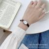 IEKE Marca nicho nacional retro oval correa de cuero reloj pequeño reloj exquisito para mujer que combina con todo mujer