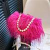 Bolso bandolera portátil de cadena de perlas de pluma de pavo real de imitación INS transfronterizo, pequeño y fragante, de felpa, para mujer, que combina con todo.