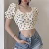 Camiseta Curta Waffle Floral Estilo Retrô Americano Verão 2026 para Mulheres com Gola Quadrada, Mangas Bufantes e Barriga de Fora Top Tendência