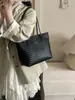 Bolso tote de oficina de alta gama para el otoño de 2026, bolso de hombro de gran capacidad, color liso, bolso para mujer al por mayor