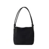 Gamuza Casual Gran Capacidad Simple Moda Primavera 2024 Casual Color Sólido Elegante Moderno Moda Bolso Tote