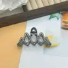 Pinza de Metal de Garra Mediana Estilo Coreano Pinza para el Pelo de Tiburón para la Parte Trasera de la Cabeza, Versátil Accesorio para el Cabello Semi-Recogido para Mujeres
