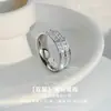 Suministro al por Mayor de Anillos Que No se Desvanecen, Anillos de Pareja Estilo Ins para Mujer, Anillos de Acero de Titanio con Circonia de Diamante Completo, Anillos de Lujo de Gama Alta