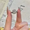 Anillo de Caramelo de Roca Diamante Blanco Nicho Alto Gama Pareja Lujo Accesible Diseño Piedra Preciosa Abierta Zircón Color Hombre Anillo Tesoro para Mujer