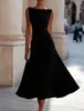 Vestido de Verano Europeo y Americano de Comercio Exterior 2026 para Mujer, con Escote Halter sin Mangas, Ceñido a la Cintura Adelgazante, de Longitud Media con Dobladillo Amplio