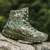 Botas camufladas masculinas plus size, botas Martin, calçados casuais esportivos de caminhada funcionais para outono e inverno para homens