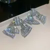 Aretes de Aguja Plateada con Borlas de Gota de Agua Incrustadas de Diamantes, Estilo Palacio, Nicho, Aretes Versátiles, Lujo Ligero, Venta al por Mayor de Aretes de Gama Alta