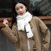 Bufanda tejida de color puro nueva 2023 para mujer otoño e invierno a la moda simple de alta calidad cálida bufanda corta para estudiante