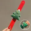 Decoraciones Navideñas, Regalos, Anillos de Presión para Niños, Pulseras de Muñecos de Peluche, Decoraciones de Jardín de Infancia, Regalos Festivos, Accesorios para el Cabello