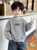 Ropa de Otoño e Invierno para Niños Sudadera con Forro de Terciopelo Estilo Coreano Niños Pequeños Mono de Terciopelo Grueso Sudadera Superior Ropa de Invierno para Bebé Moderna