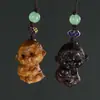 Macaco Esculpido em Sândalo Verde com Pêssego Ornamento Pingente DIY Macaco do Zodíaco Corrente para Celular Escultura em Madeira Maciça Artesanato dos 12 Signos do Zodíaco Pingente