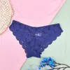 Conjunto de sutiã de renda sexy para mulheres, bojo triângulo removível, push-up, sutiã sem aro e calcinha conjunto de duas peças