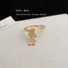 Anillo de Dedo Índice de Zirconia Estilo Lujo Accesible Francés Chapado en Oro de 18K Anillo de Mariposa Súper Hada Dulce Elegante Sentido de Nicho de Gama Alta Femenino