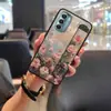 Adecuado para funda de teléfono móvil Moto, Pintura madura moderna elegante, Soporte de refrigeración, Nuevo brazalete todo incluido para pareja, Líquido