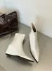 Otoño 2026 Nuevo Estilo Coreano Punta Fina Tacón de Cuña Cierre Trasero Adelgazantes Botines Invierno para Mujer Versátiles Botines Cortos Adelgazantes Botas de Moda