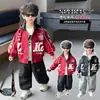 Chaqueta de Otoño para Niños 2026 Nuevo Estilo Coreano Moderna Elegante Chaqueta de Béisbol Chaqueta de Motocicleta para Primavera y Otoño