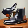 Novos sapatos masculinos de couro estilo britânico de cano médio-alto, botas curtas casuais de negócios, botas pontudas retrô da moda