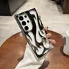 Funda Electroplateada con Patrón de Llama para Teléfono Móvil Adecuada para Samsung S25Ultra Esquinas Cuatro Anticaídas S22 Mate A54 Refrigeración A06