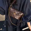 Bolso de hombro con patrón de rombos de malla de cadena 2026, versátil, ligero, de nicho, cuero encerado al aceite, bolso cruzado para el día a día, nuevo estilo de moda