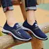 Sapatos de Tecido Old Beijing Versáteis da Moda Masculina, Slip-on Confortáveis Cruzados de Cano Baixo Casuais, Sapatos Masculinos para Caminhada