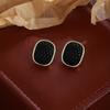 Pendientes de plata con textura geométrica retro francesa para mujer, estilo nicho de Hong Kong, sencillos y elegantes, de estilo socialité de alto nivel.