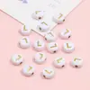 Cuentas de Acrílico 4*7mm Fondo Blanco Inglés Letra Dorada Letra Única Cuentas Planas DIY Accesorios para Joyería de Educación Temprana para Niños