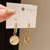 Brincos Redondos de Zircônia com Estampa, Estilo Levemente Luxuoso, Galvanizados a Ouro Real 18K, com Design de Nicho e Elegância Vintage