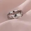 Moda Europeia e Americana Anel de Malha de Diamante de Aço Titânio Elegante para Todas as Combinações Elegante Rosa Ouro Pulseira de Dedo Indicador Anel de Casal Personalizado