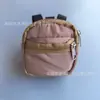 Libro Rojo Pequeño Explosiones Color Auriculares Billetera Colgante Mini Mochila Casa de Hongos Accesorios Almacenamiento Correa para Teléfono Móvil Bolsa