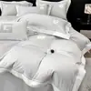 Estilo luxo leve conjunto de quatro peças bordado 100S algodão de fibra longa de Xinjiang, capa de edredom bordada de alta qualidade 100% algodão, lençol, conjunto de cama