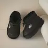 Botas de Nieve de Invierno para Bebé Estilo Chino Nuevo Botas de Algodón Gruesas y Cálidas Versátiles y Elegantes para Niños Más Terciopelo Antideslizantes Super Suaves Zapatos de Algodón