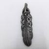 Venta al por mayor accesorios retro de ocio transfronterizos europeos y americanos colgante de pluma bicolor de aleación de zinc colgante de collar de cuero de vaca
