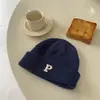 Nuevo Gorro de Punto con Letra para Mujer Estilo Coreano Otoño e Invierno Cálido Gorro de Lana Bordado Personalizado Monocromático Gorro Baotou