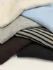 Capa base de cachemira para mujer con cuello semi-alto, manga larga, fina, suave y de corte ajustado, perfecta para usar en capas en otoño e invierno, con un tejido agradable para la piel y un diseño minimalista
