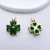 Colgante Individual de Flor de Cuatro Hojas con Microincrustaciones de Circonita sobre Cobre Chapado en Oro Pulsera Material para Abalorios de Cristal Hecho a Mano Accesorios para Joyería DIY