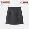 Falda corta de mujer gris oscuro, nuevo estilo otoño/invierno 2026, de cintura alta, adelgazante, línea A, ajustada, mezcla de lana para figuras petite
