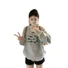 Nueva colección de principios de otoño: sudadera con capucha para mujer con estampado de notas musicales y gatos, con un look sofisticado y elegante, chaqueta gris oversized