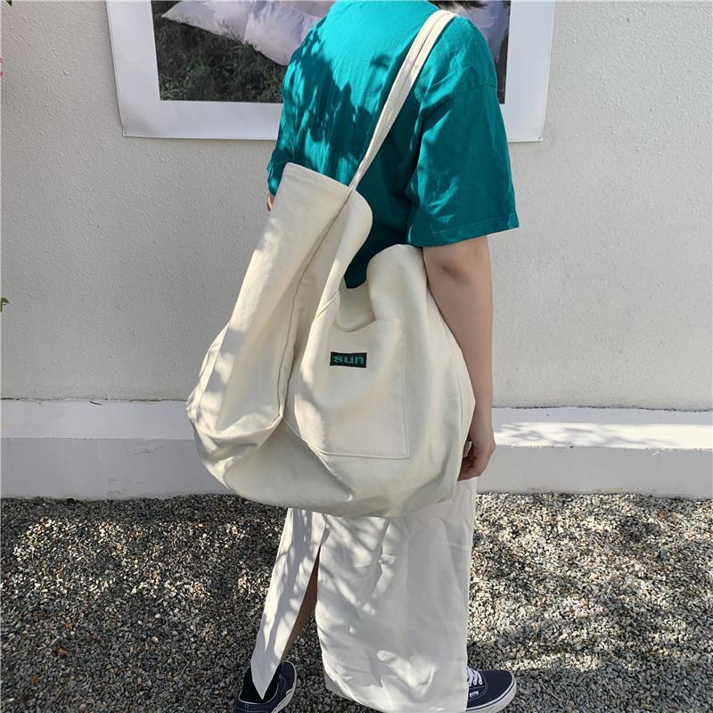 2082