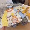 Top de Manga Larga para Niños, Nuevo de Primavera, Lindo Parche de Dibujos Animados, 2026, Holgado, Dibujos Animados 3D, Muñeco, Top Casual