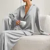 Conjunto de Duas Peças com Manga Longa e Calça Longa Respirável Confortável Amigo da Pele Outono/Inverno Homewear 2026 Homewear de Toque Europeu/Americano de Alta Qualidade Atacado