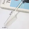 Peine de Peluquería para Teñir en Stock Herramienta de Corte de Pelo de Plástico Peine Antiestático para el Cabello Peine de Cola con Punta de Aguja de Hierro para Salón Venta al por Mayor