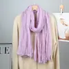 Bufanda Transfronteriza de Nuevo Estilo para Mujer, Temporada de Primavera, Bufanda plisada de Gasa de Bali, Chal de Viaje, Pañuelo de Cabeza Bohemio Versátil de Color Sólido