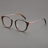 Gafas de Marco de Té Ojo de Gato con Filtro de Luz Azul para Mujeres con Miopía, Se Pueden Personalizar con Graduación, Aspecto Natural, Titanio de Alta Gama, Forma Cuadrada Redondeada, Hacen que los Rostros Grandes Parezcan Más Delgados